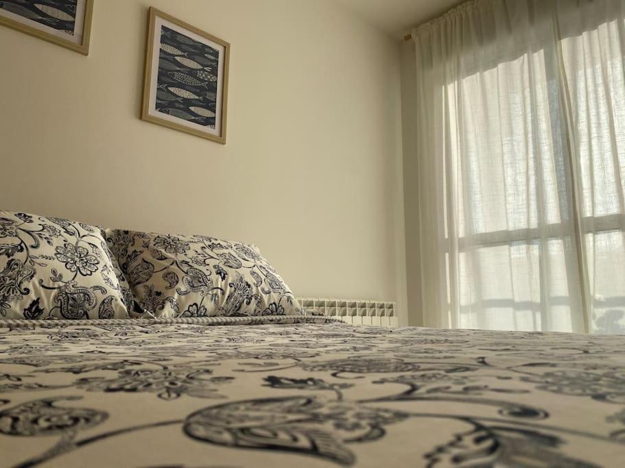 Apartamento A Pie De Playa La Pepa Burela Exteriör bild