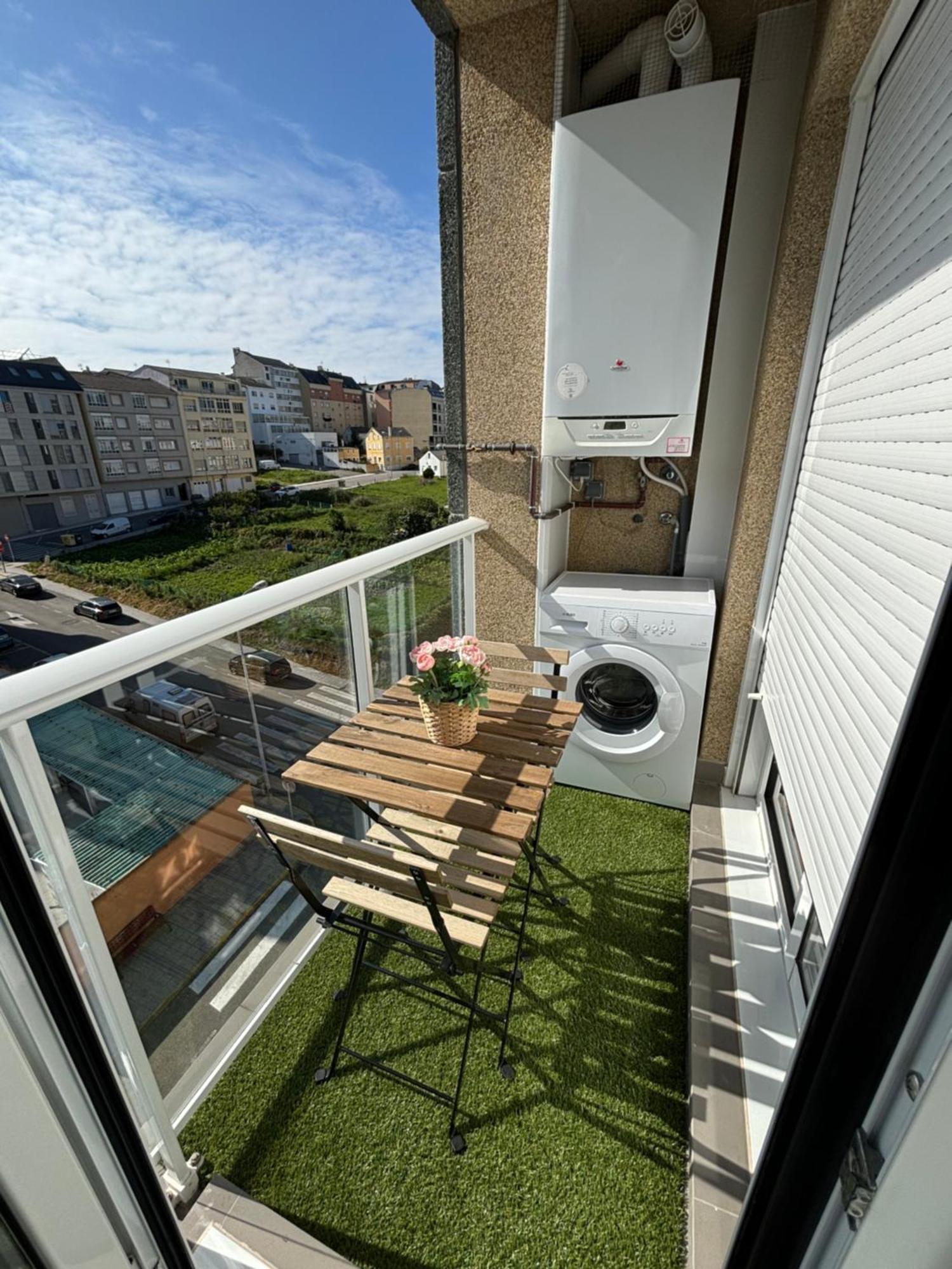 Apartamento A Pie De Playa La Pepa Burela Exteriör bild