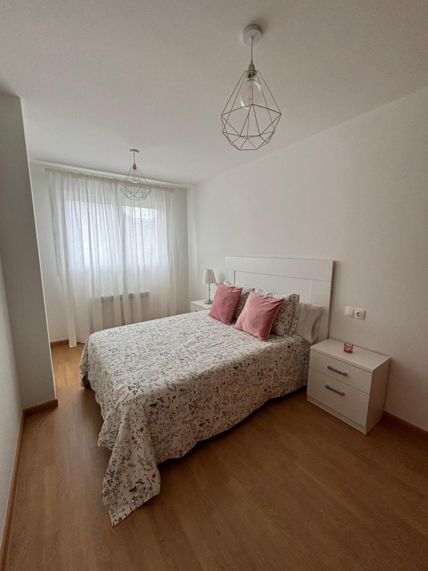 Apartamento A Pie De Playa La Pepa Burela Exteriör bild